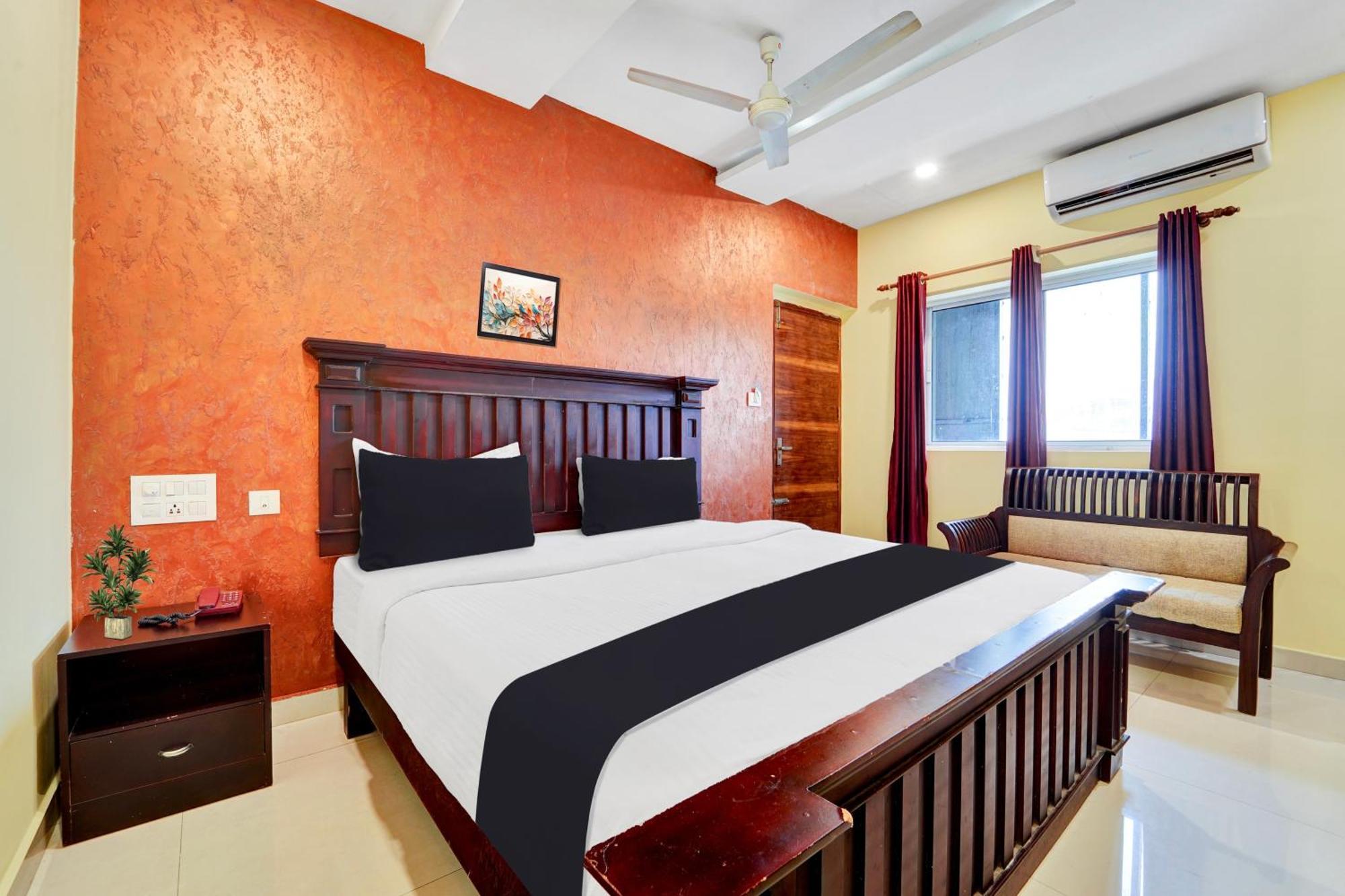 מלון Kochi Super Townhouse Ernakulam North מראה חיצוני תמונה