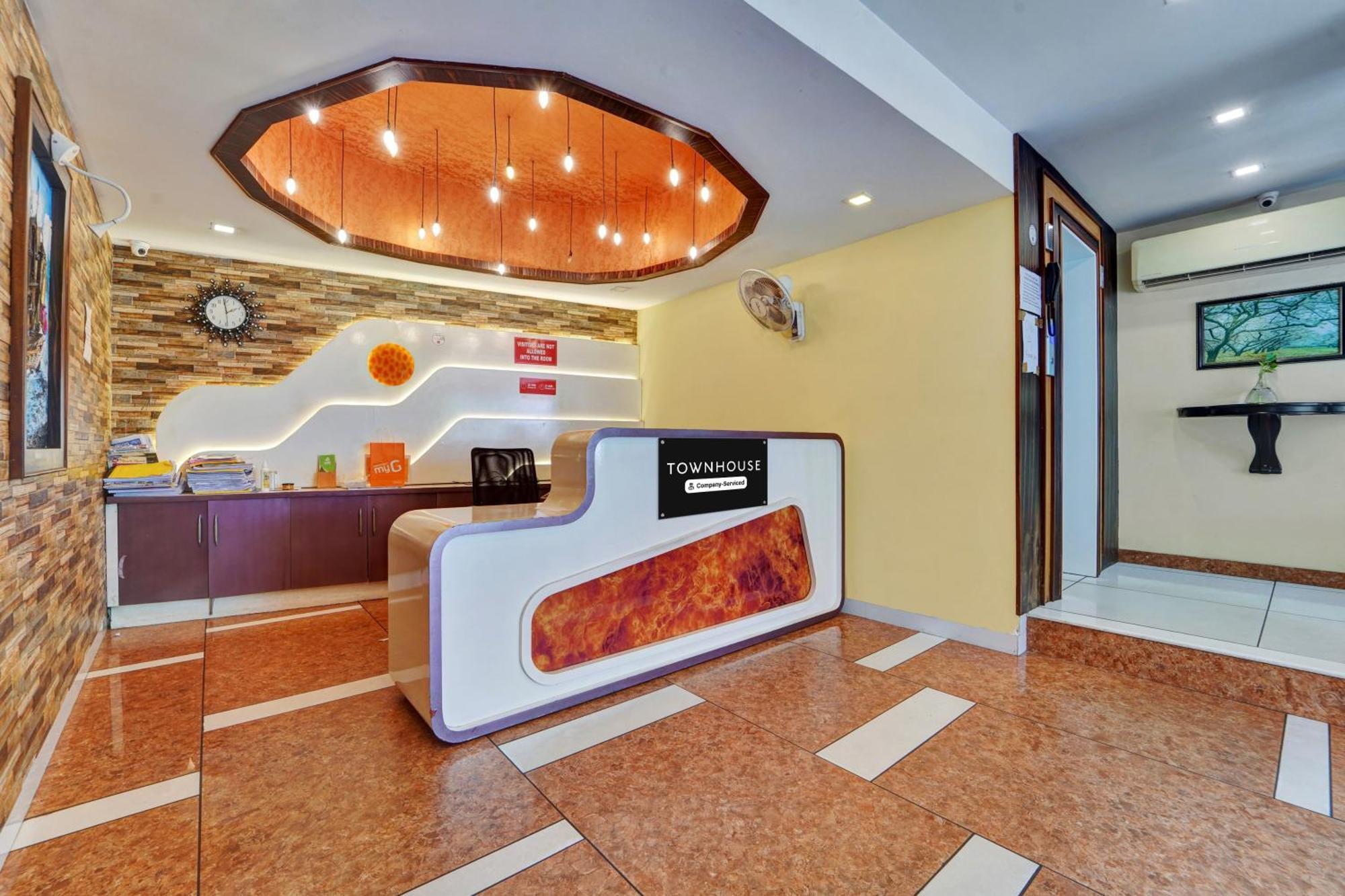 מלון Kochi Super Townhouse Ernakulam North מראה חיצוני תמונה